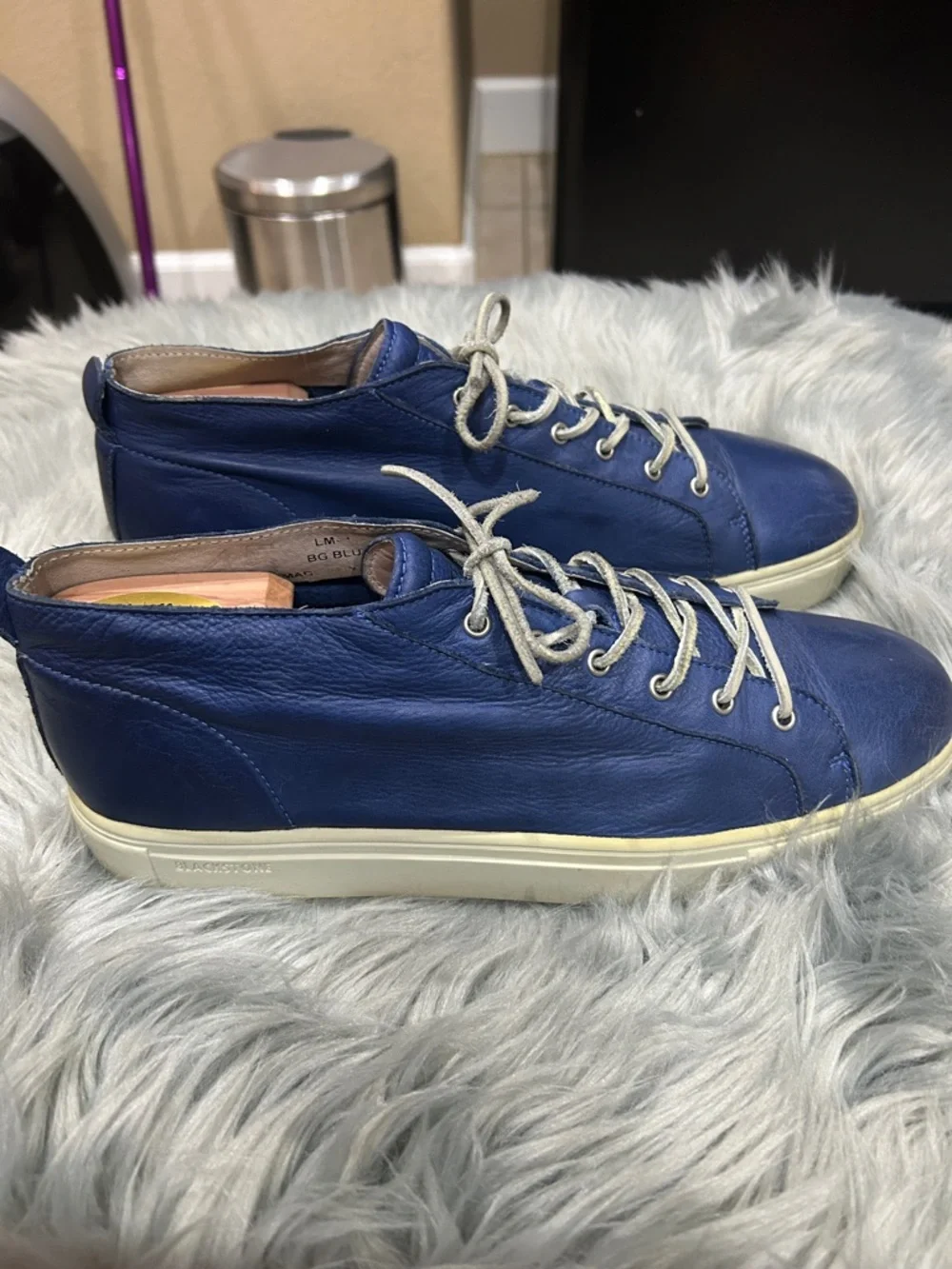 Blackstone Blue Leather Low-Top Lace-Up Sneakers - Picture 3 of 7